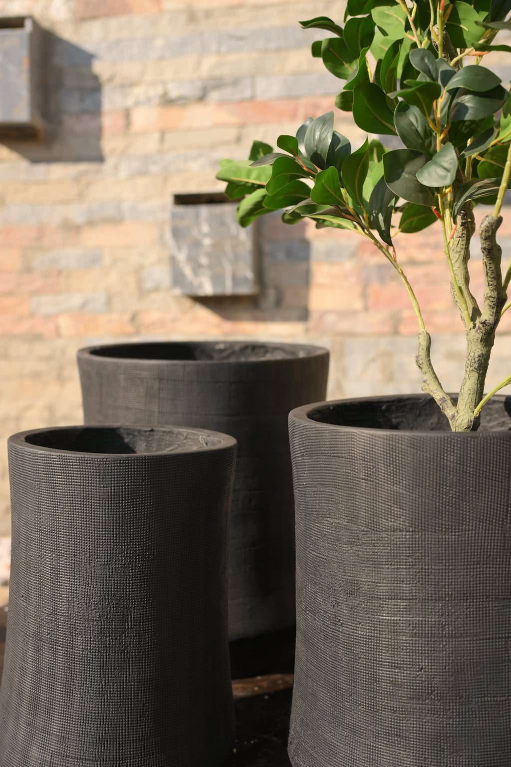 Designer Ceramic Floor Planter – 18" to 24" – view 4