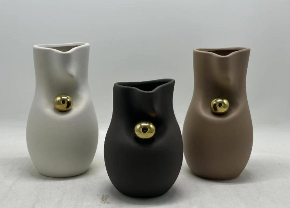 Ceramic vases