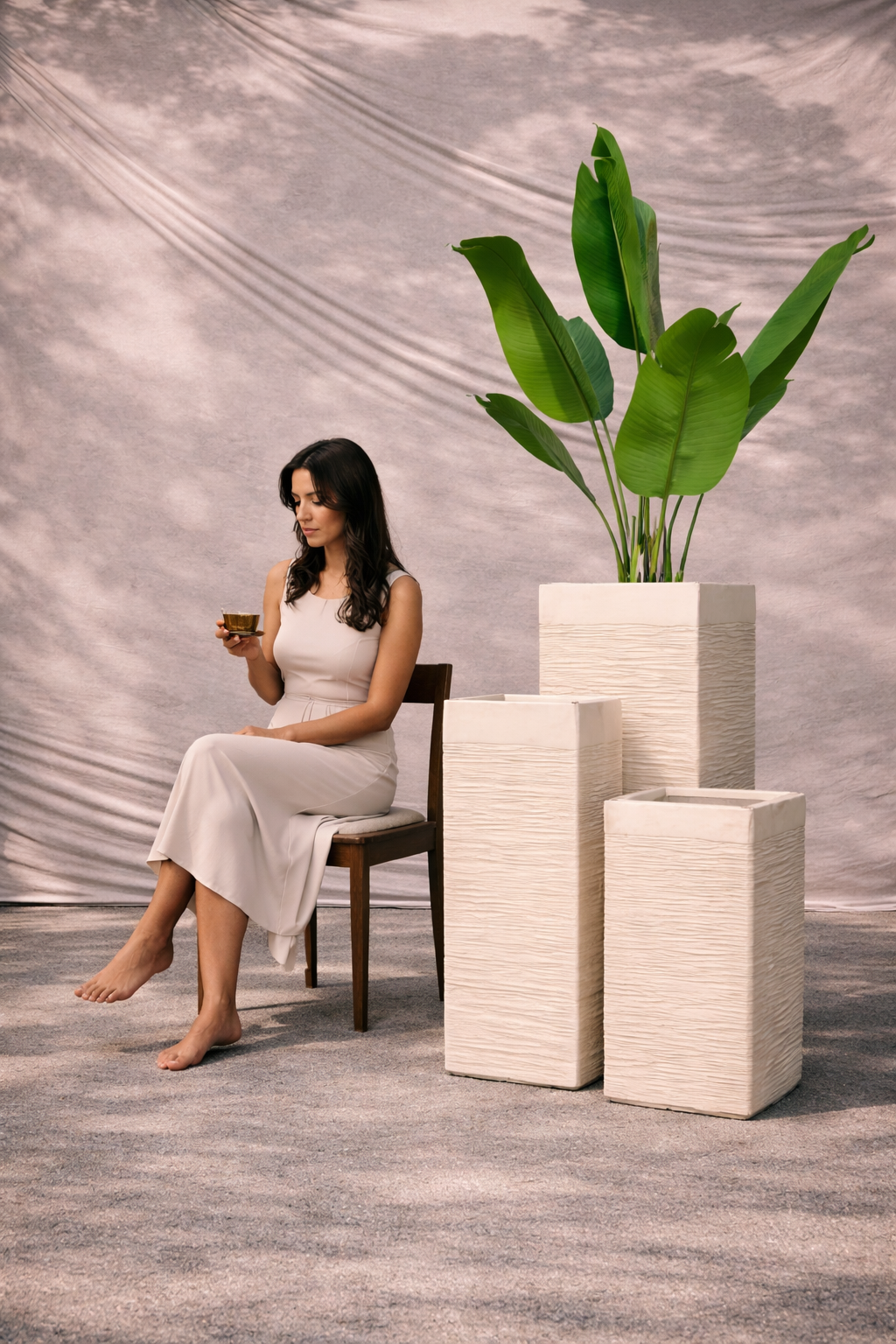 mported Ceramic Planter beig– Premium Gloss Finish | Modern Home & Office Decor