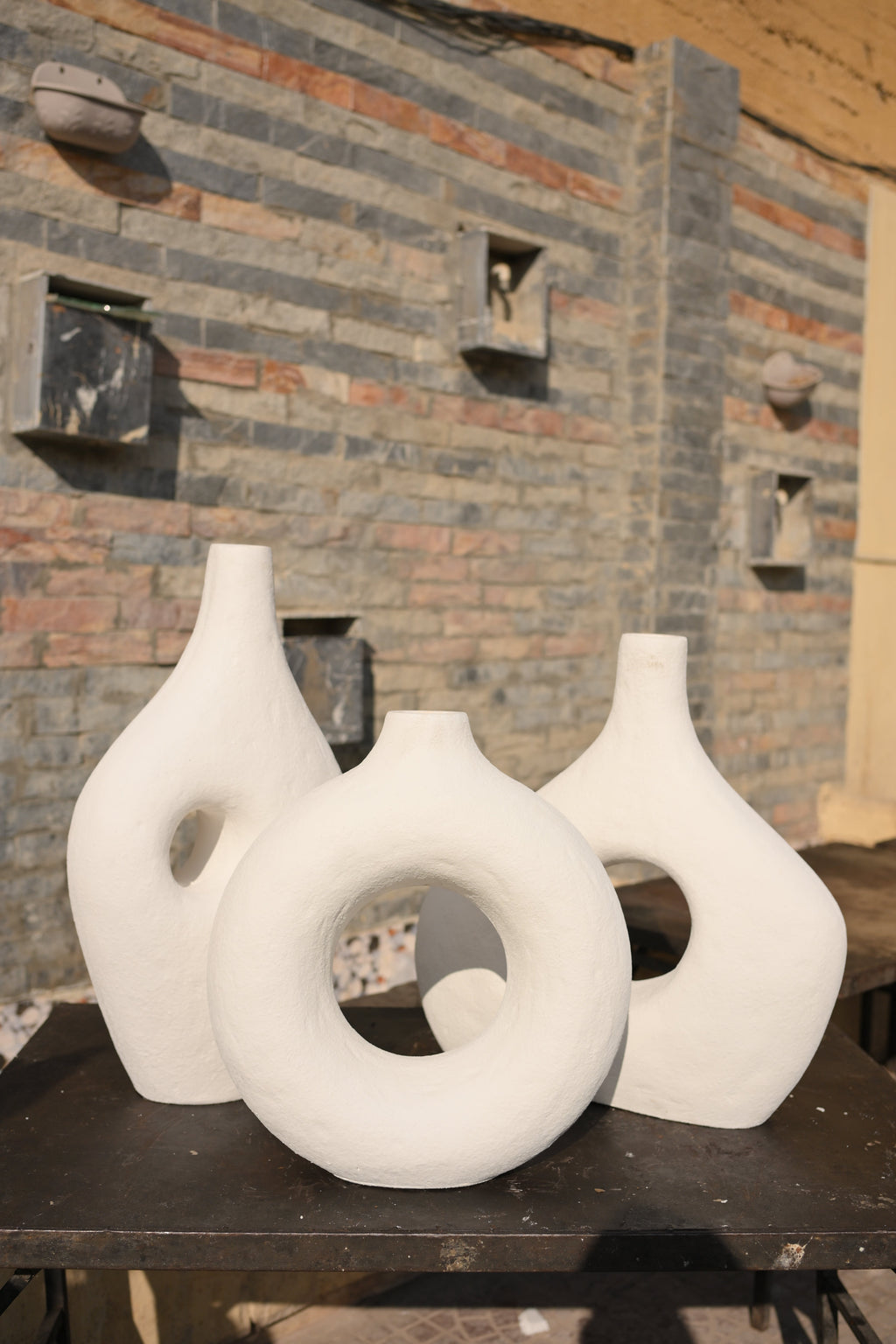 Imported Ceramic Surai | Elegant & Durable Home Decor Imported Ceramic Planter – Modern Home & Office Decor