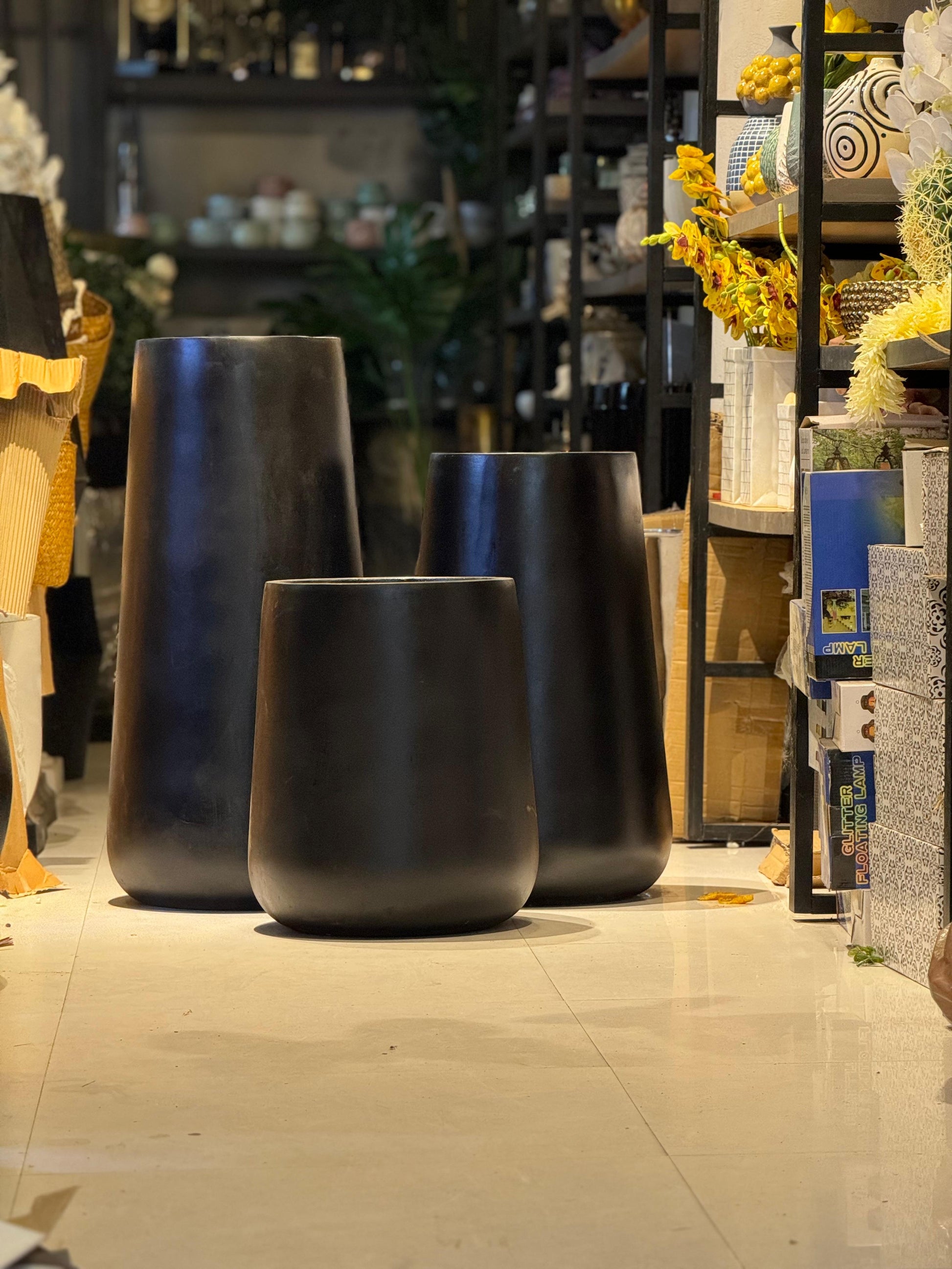 Smooth Finish Fiber planter