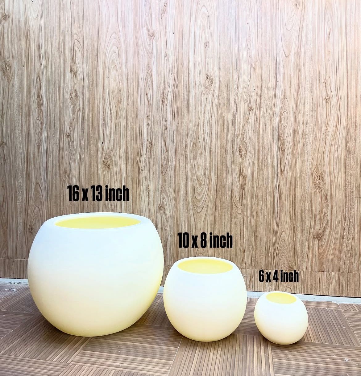 Imported PVC Ball Planter – Style B