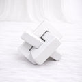 Wooden Knot Sculpture – Link (12 cm) – Rajpoot Flower House