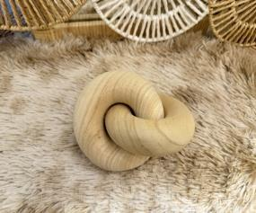 Wooden Knot Sculpture – Cube (15 cm)