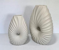 Swirl-Texture Ceramic Floor Vase – 70 or 93 cm