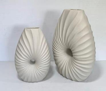 Swirl-Texture Ceramic Floor Vase – 70 or 93 cm